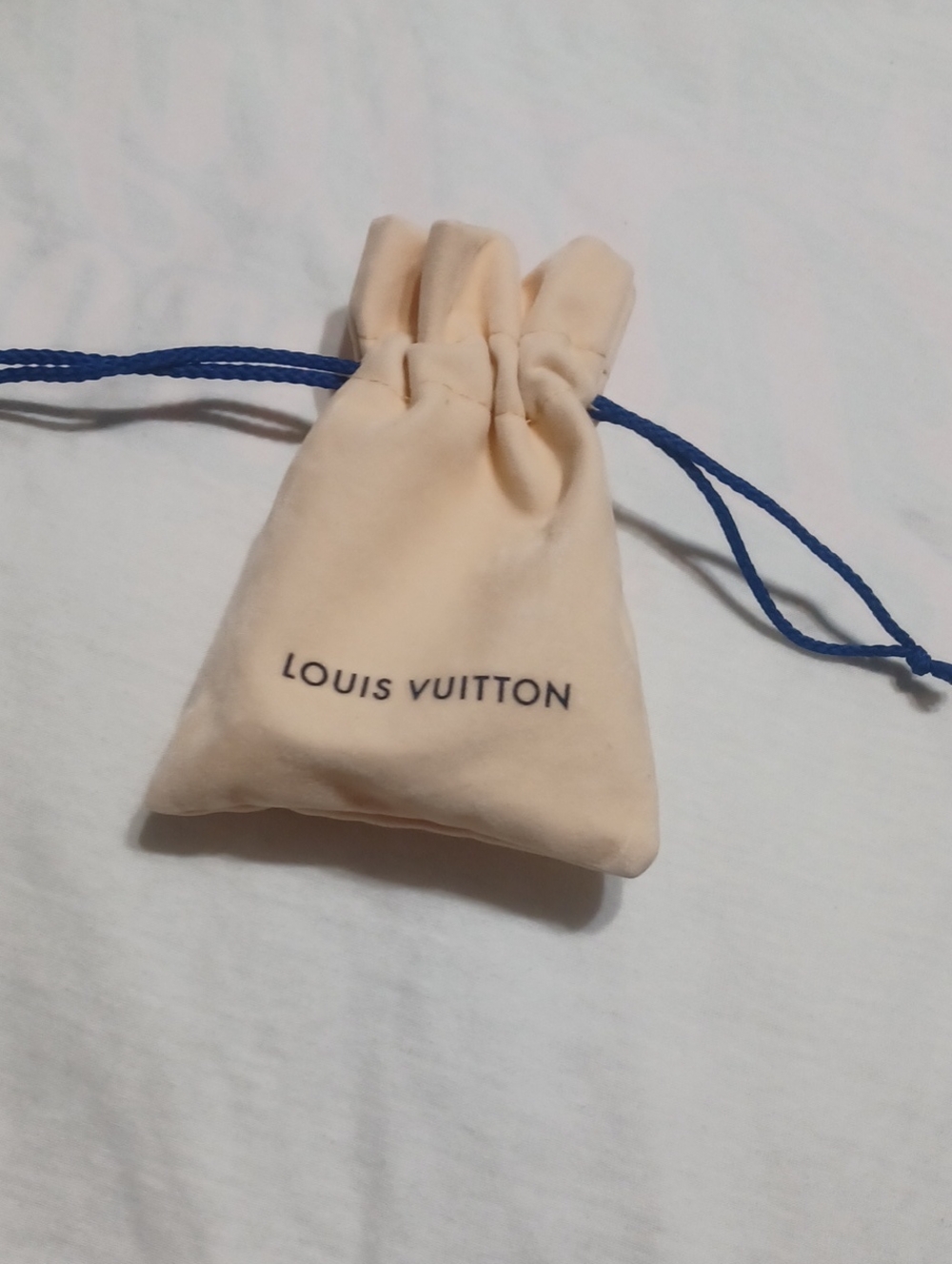 Louis Vuitton Tan Box, Envelope & Cream Dust Pouch - Picture 6 of 6